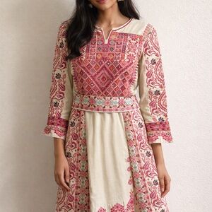 Chic Embroidered Long Sleeve Dress